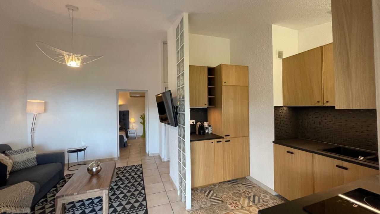 Residence Bellavista A Santa Giulia, Proche De La Plage Et Vue Mer Πόρτο Βέκιο Εξωτερικό φωτογραφία