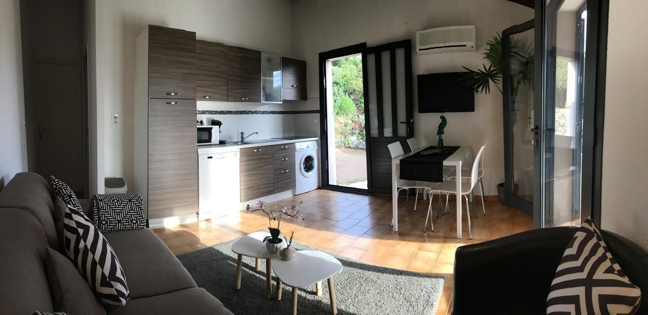 Residence Bellavista A Santa Giulia, Proche De La Plage Et Vue Mer Πόρτο Βέκιο Εξωτερικό φωτογραφία