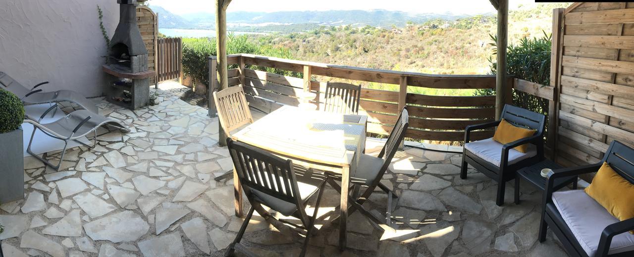 Residence Bellavista A Santa Giulia, Proche De La Plage Et Vue Mer Πόρτο Βέκιο Εξωτερικό φωτογραφία