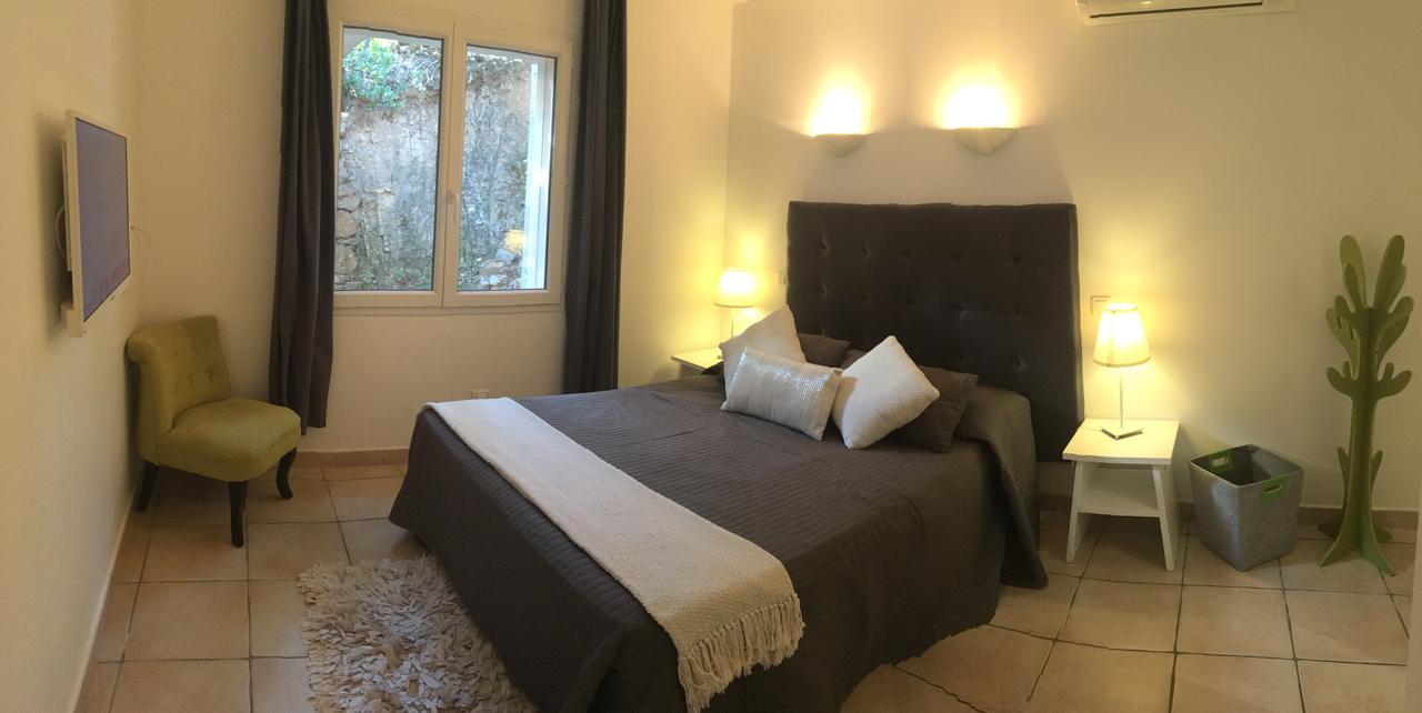 Residence Bellavista A Santa Giulia, Proche De La Plage Et Vue Mer Πόρτο Βέκιο Εξωτερικό φωτογραφία
